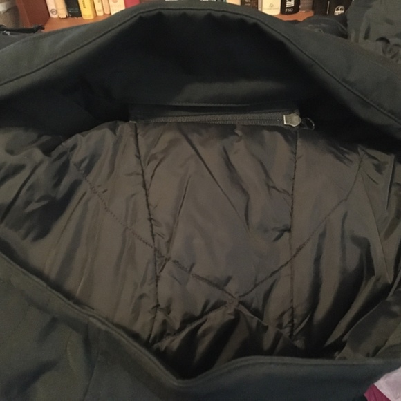 North Face Insulated Waterproof Jacket, NWOT (M) - Picture 6 of 8